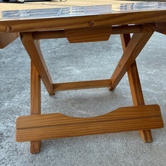 タイルトップ折りたたみテーブルの画像