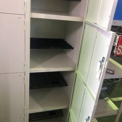 ジャングル×2和泉大型良品館 8人ロッカー【R244】の画像