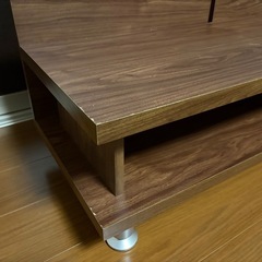 テレビボードの画像