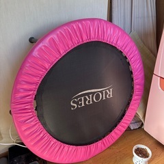 【お値下げ】トランポリン　ピンク　　の画像