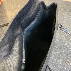 A2511-246 HIROFU ハンド トート バッグ フラップ Hロゴ ブラック レザー 中地スウェード 使用感有りの画像