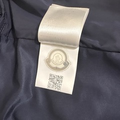 [美品]モンクレール　メンズ　ナイロンパーカー　ナイロンジャケット4 (Ｌ)の画像