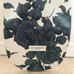 SATURDAYS NYC × SHUT コラボ スケートデッキ フローラル柄の画像