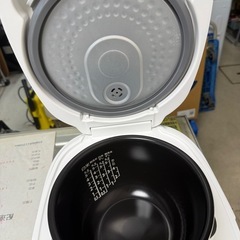 2023年　TOSHIBA 炊飯器　圧力IH 5.5合　の画像