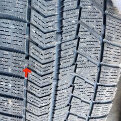 ＜スタッドレスタイヤ4本＞ブリザックVRX　175  65R14 溝浅いの画像