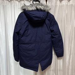 PUMA フーデッドダウンコート　ダウンジャケット　831659の画像