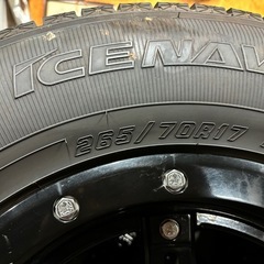 ランクル　プラド　スタッドレスの画像