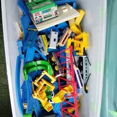 トミカレールなどの画像