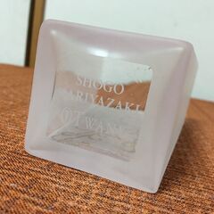 【非売品】Twany 假屋崎省吾 ガラス 花瓶 フラワーベース 未使用品 トワニー KARIYAZAKI SHOGO カネボウの画像