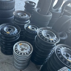 アルミホイール、鉄ホイールあります。の画像