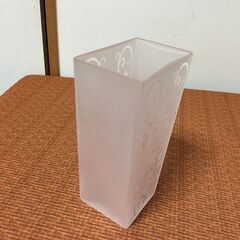 【非売品】Twany 假屋崎省吾 ガラス 花瓶 フラワーベース 未使用品 トワニー KARIYAZAKI SHOGO カネボウの画像