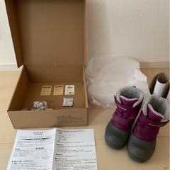 モンベル　スノーブーツ16cmの画像