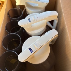 耐熱皿、コップ、平皿等7ケースの画像