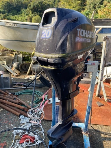 トーハツ20馬力4スト中古船外機Lサイズ