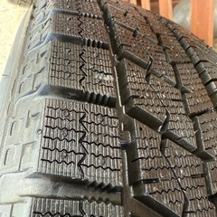 ブリヂストンスタッドレス新品未使用イボ付き　
日産ノート　 の画像