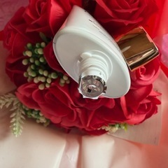 新品未使用 ダルバ 下地トーンアップクリームの画像