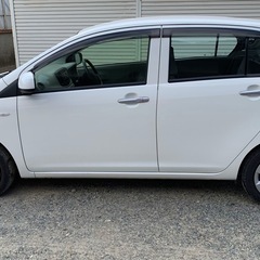ダイハツ　ミライース　白色　 車検令和9年6月の画像