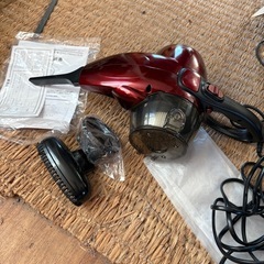 コンパクト掃除機の画像