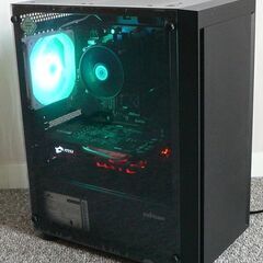 超美品　高性能 ゲーミングPC550の画像