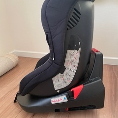 西松屋　ターン・レジェfix グレーチャイルドシートの画像