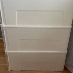 衣装ケースの画像