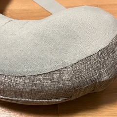 エルゴ　授乳クッションの画像