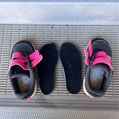 adidasアディダス子供靴スニーカー14.0黒ピンクの画像