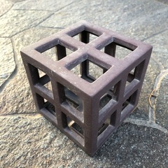 アクアリウムのテトラポット（推測）の画像