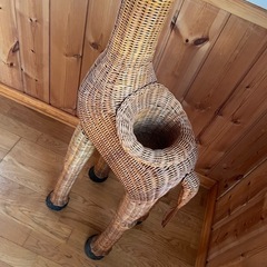 キリン？の置物の画像