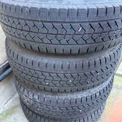 ハイエーススタッドレスホイールセットの画像