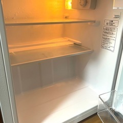 ハイセンス冷蔵庫HR-B91HWの画像