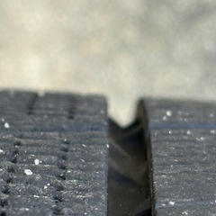 バリ溝中古スタッドレスタイヤ４本アルミ付きの画像