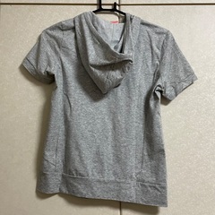 半袖パーカーの画像