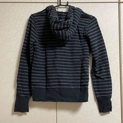 パーカー ボーダーの画像