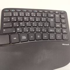 Microsoft Sculpt Ergonomic ワイヤレスキーボード (1559)の画像