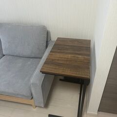 2人がけソファ & サイドテーブルの画像