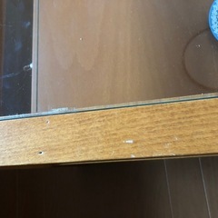 ガラステーブルの画像