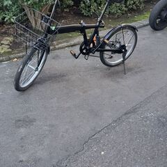 【リサイクルショップどりーむ天保山店】No546　自転車　20インチ　折りたたみ式　7段切り替え付き🎵　写真参照🎵　オススメ品🎵の画像