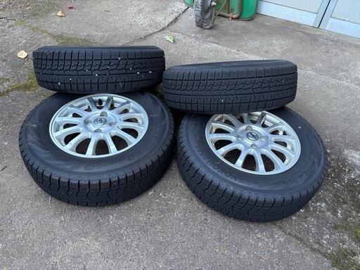 山形　中古　日産純正　ヨコハマ　アイスブレードIG70 185/70r14 22年製　スタッドレス