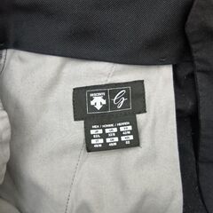 デサント　ゴルフパンツ　黒　w82 ３シーズン　PT zero　メンズ　ブラックの画像