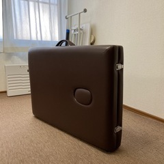 折り畳みベッドの画像