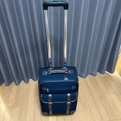 スーツケースの画像