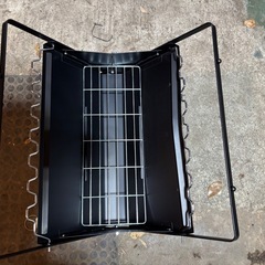 キャンプグッズ　焚き火台の画像