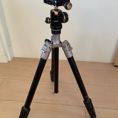 fotopro アルミ4段三脚とオマケの雲台    の画像