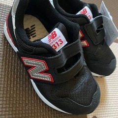 ニューバランス　15.5cm 新品未使用  の画像