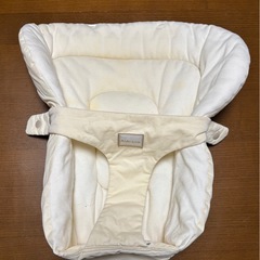 ベイビーアンドミー　抱っこ紐　インサートの画像