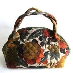 手提げバッグの画像