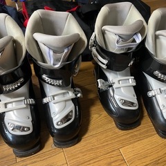 子供　スキー靴の画像