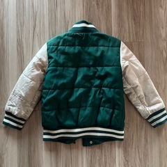 確約済【無料】120cm 中綿 ジャケットの画像