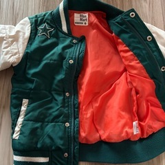 確約済【無料】120cm 中綿 ジャケットの画像